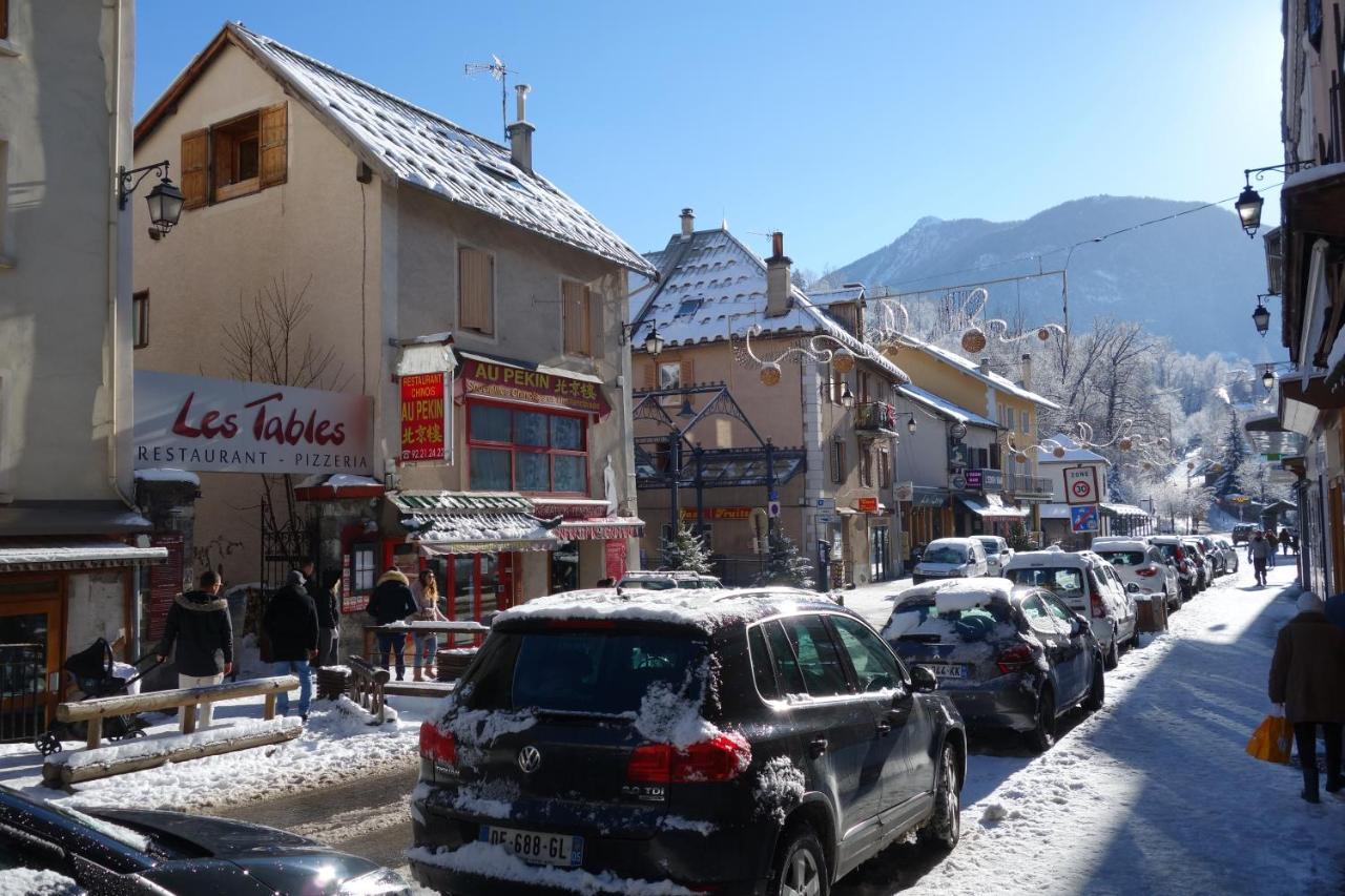 Appartement Cosy Montagne, Centre Ville De Briancon Exterior foto